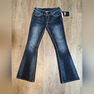 Women's new size 6 flare jeans